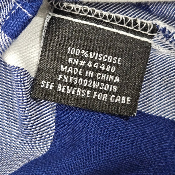 Tinsel Plaid Button Up Shirt Small Navy Blue White Lightweight Casual Minimalist - Picture 6 of 9